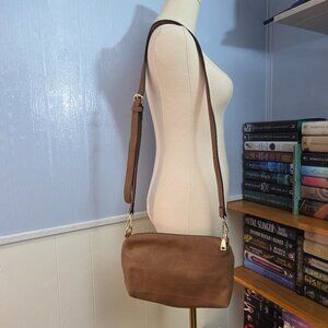 Jen & Co Lightly Pebbled Brown Medium Crossbody Shoulder Bag
